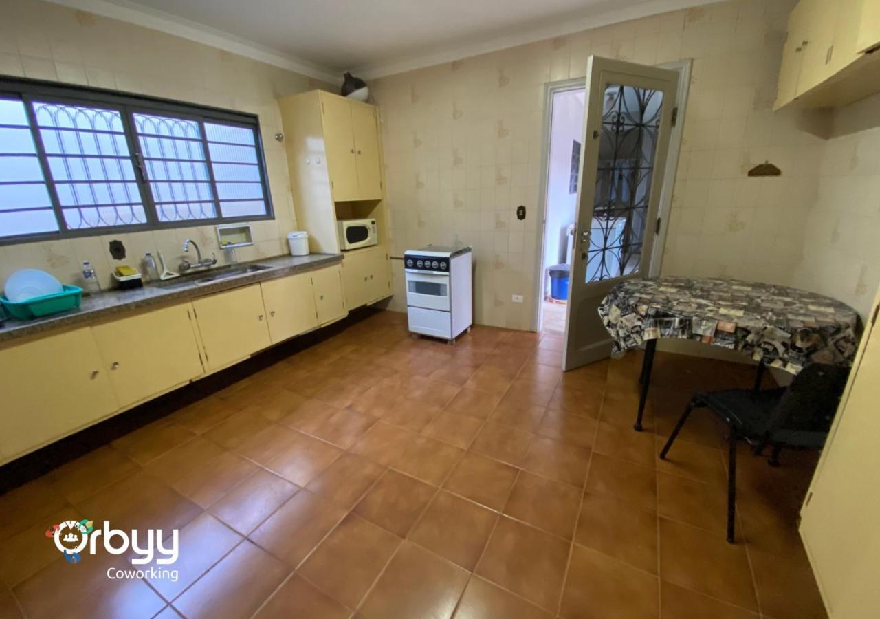 Ritz Hostel Araçatuba Екстериор снимка