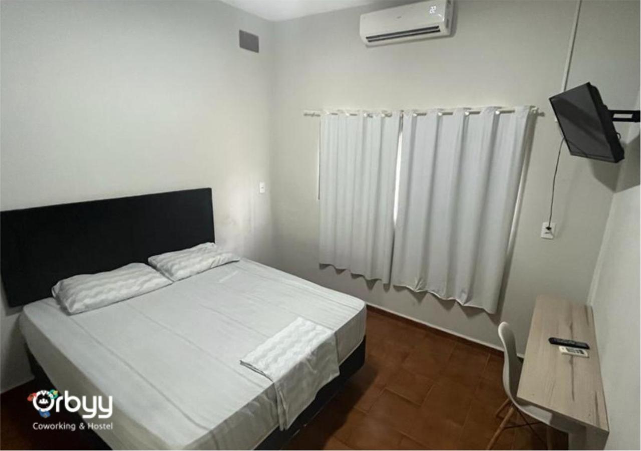 Ritz Hostel Araçatuba Екстериор снимка