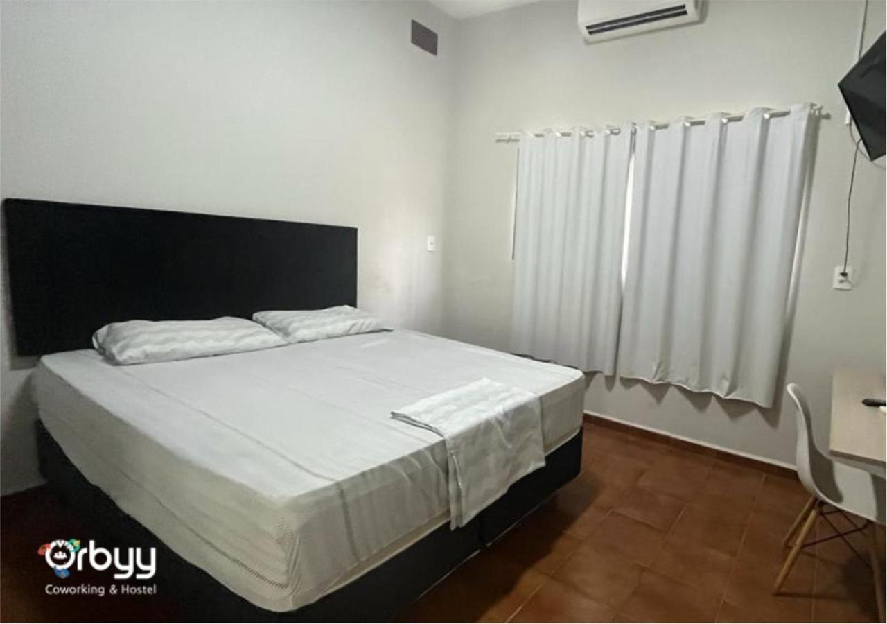 Ritz Hostel Araçatuba Екстериор снимка